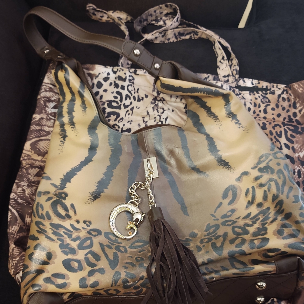 Sharif hand bag